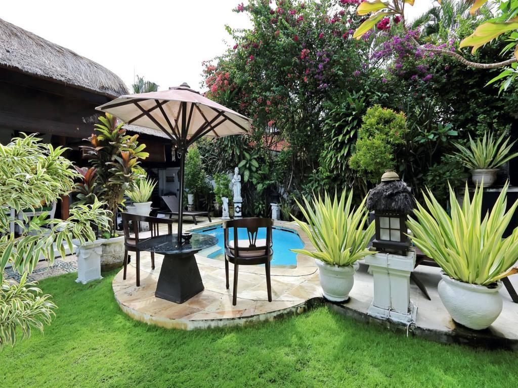 Villa Riddi Seminyak Exteriör bild