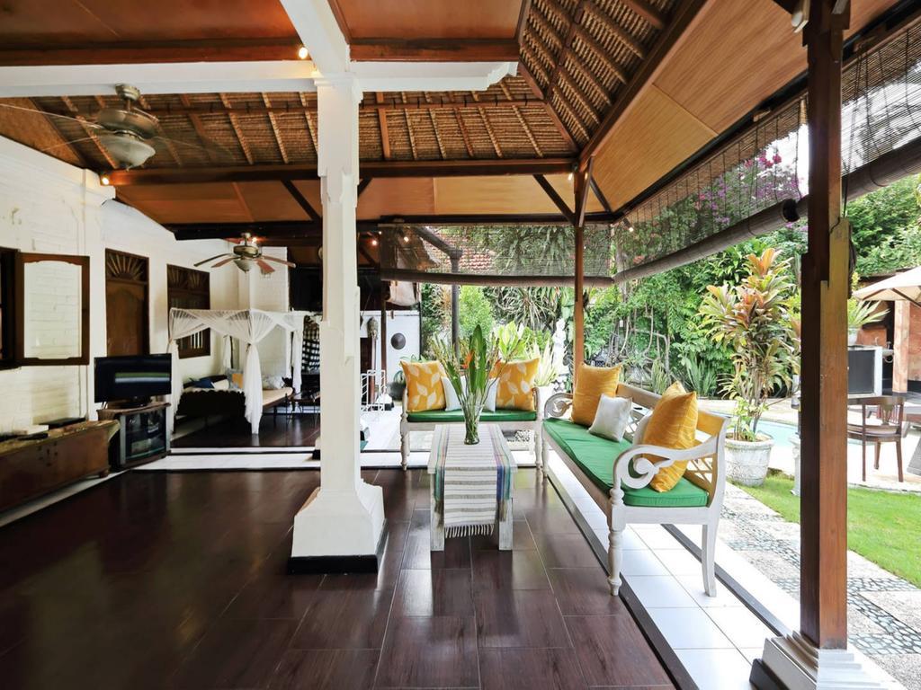 Villa Riddi Seminyak Exteriör bild